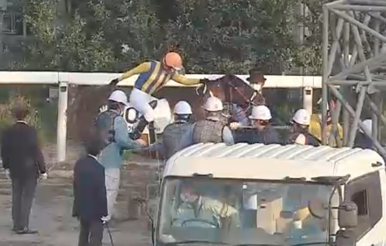 1_ゲート